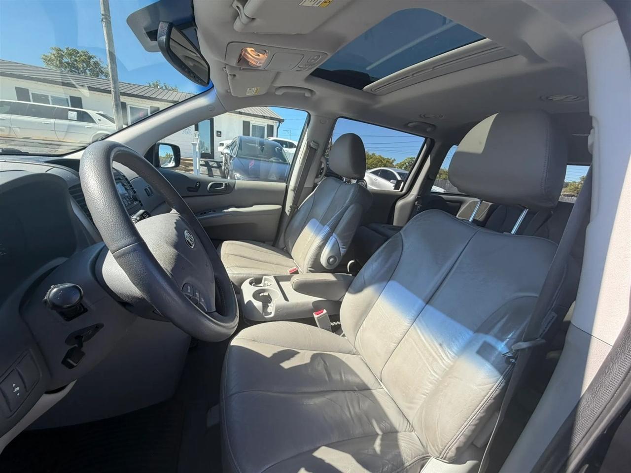 Kia Sedona EX LWB 2008