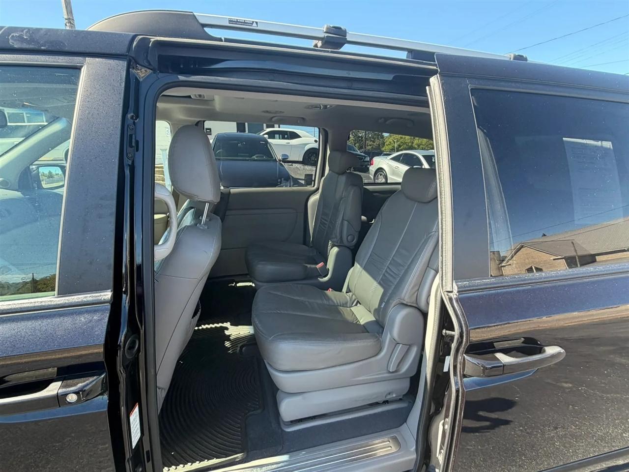 Kia Sedona EX LWB 2008