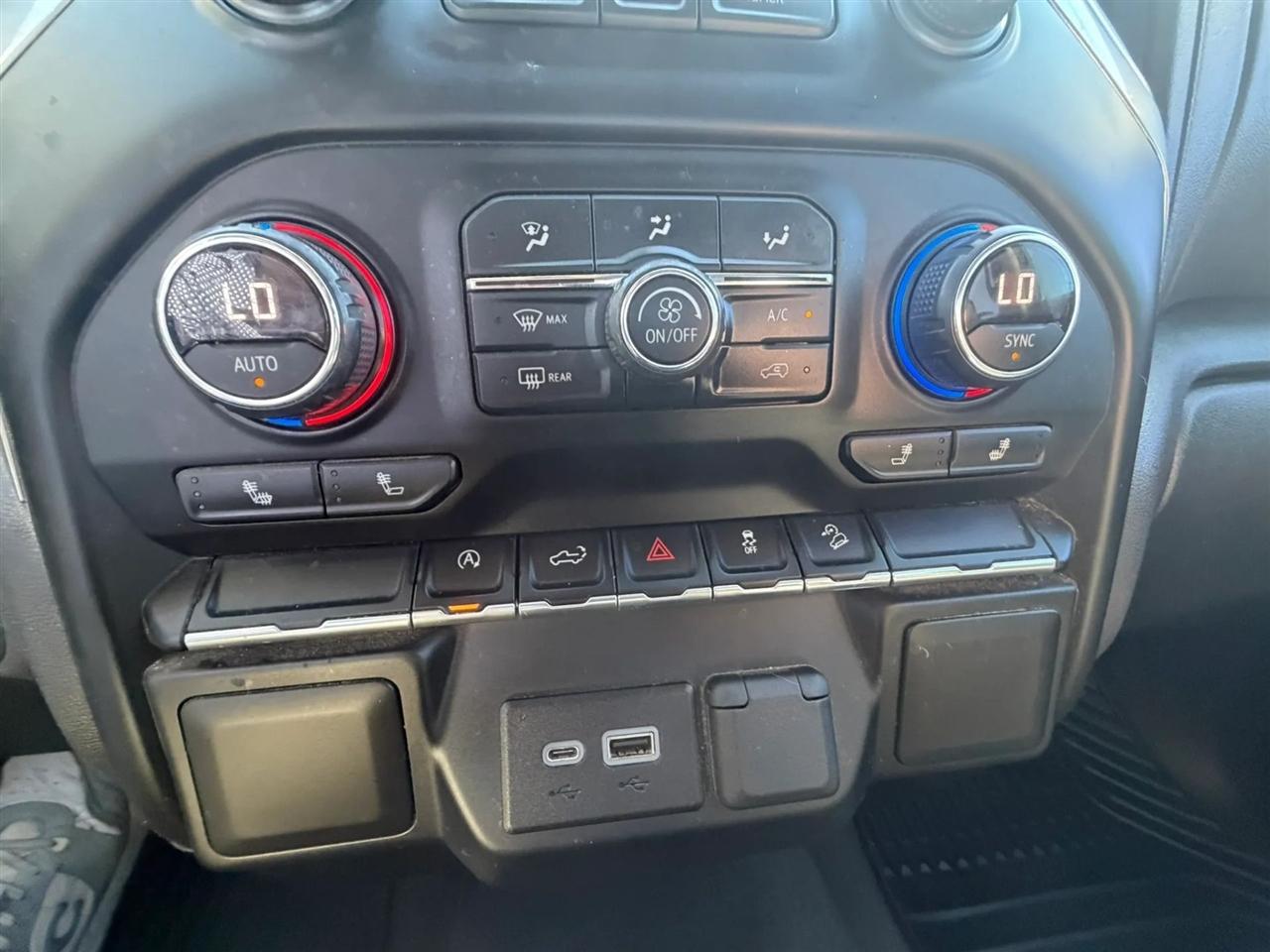 Chevrolet Silverado 1500 RST Crew Cab 4WD 2019