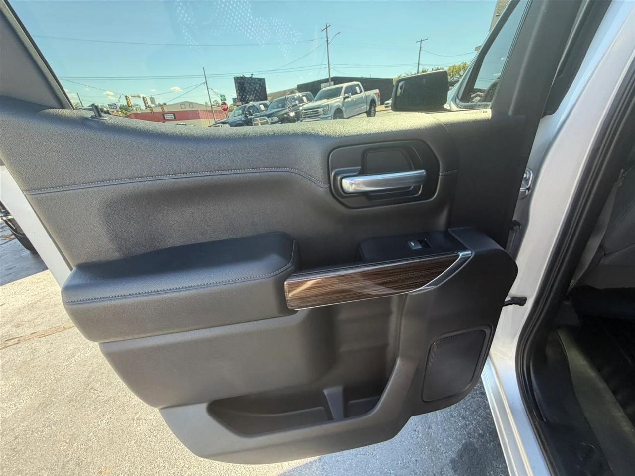 Chevrolet Silverado 1500 RST Crew Cab 4WD 2019