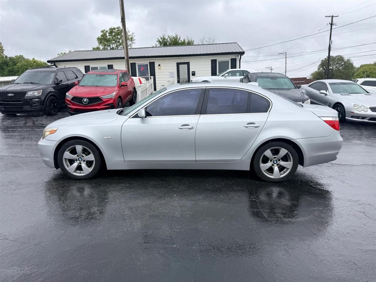 BMW 5-Series 525i 2005