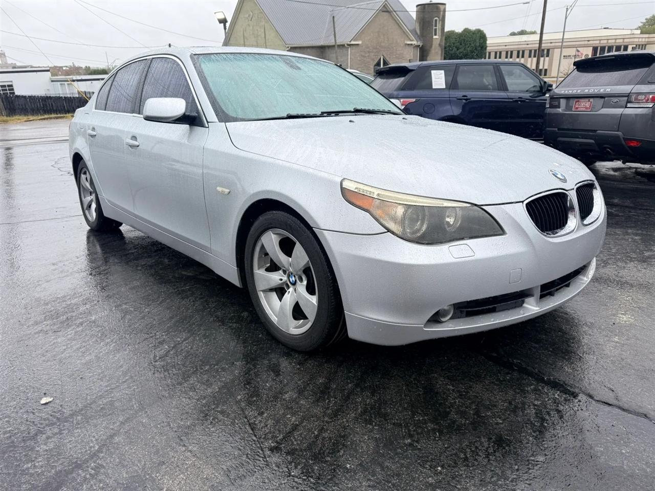 BMW 5-Series 525i 2005