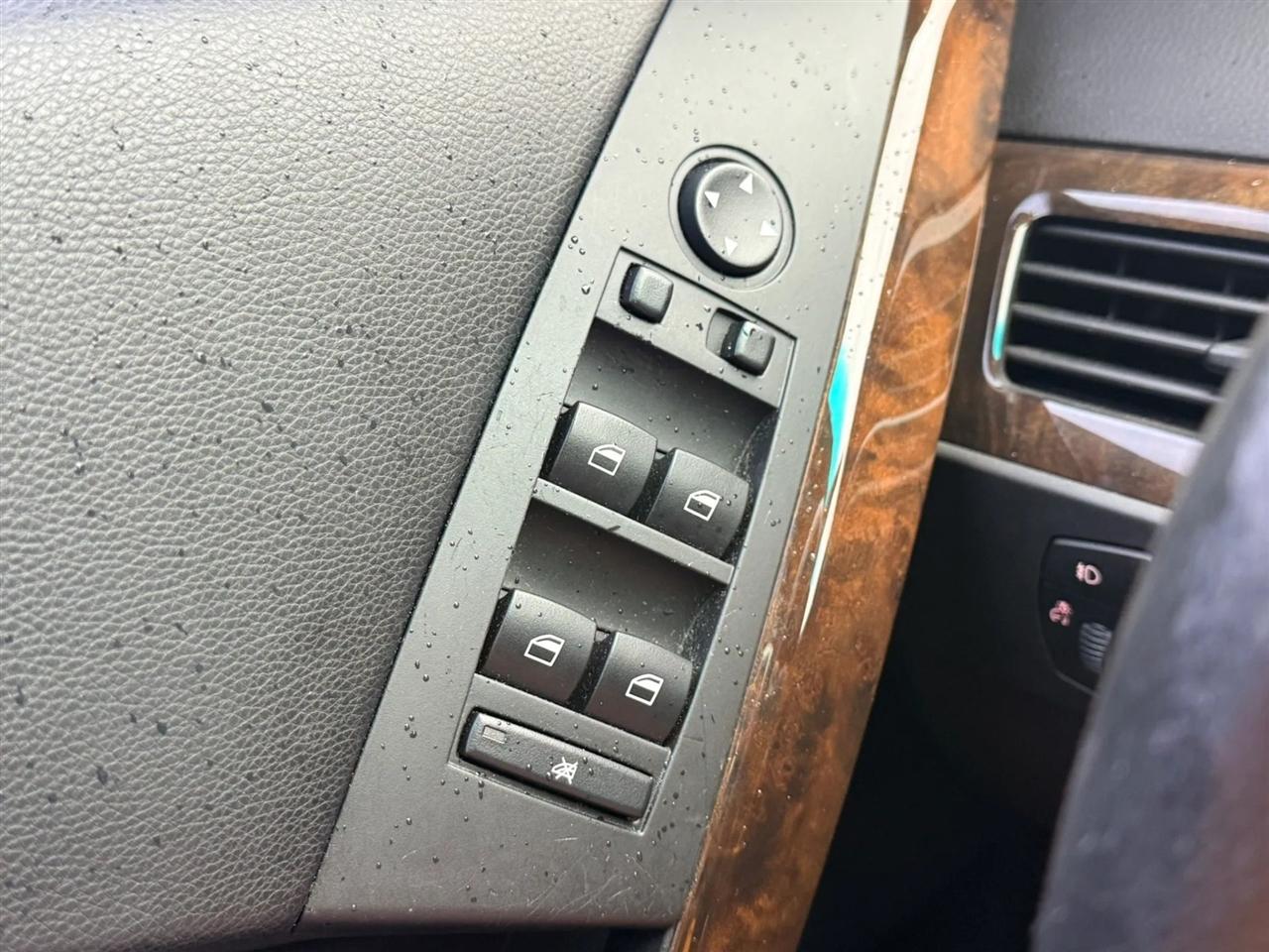 BMW 5-Series 525i 2005