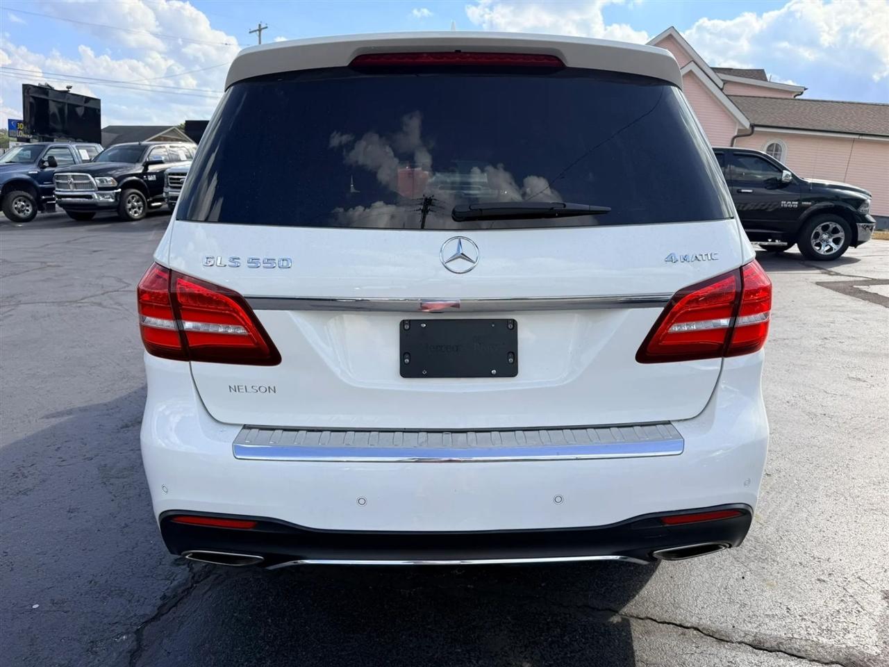 Mercedes-Benz GLS-Class photo 4