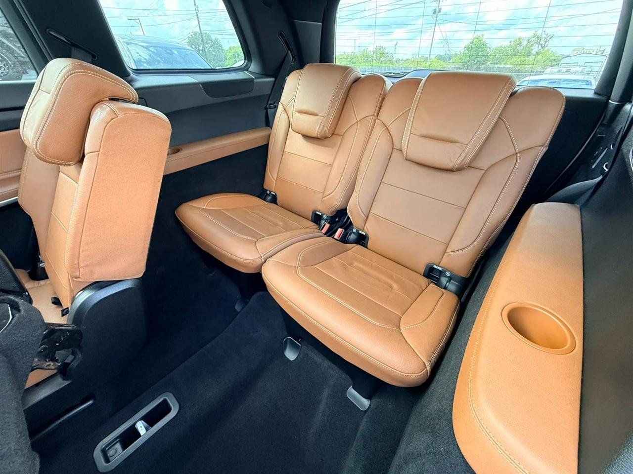 Mercedes-Benz GLS-Class photo 23