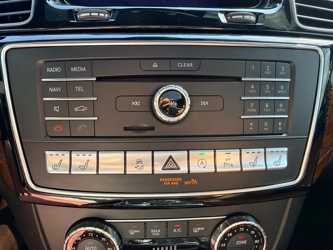 Mercedes-Benz GLS-Class photo 41