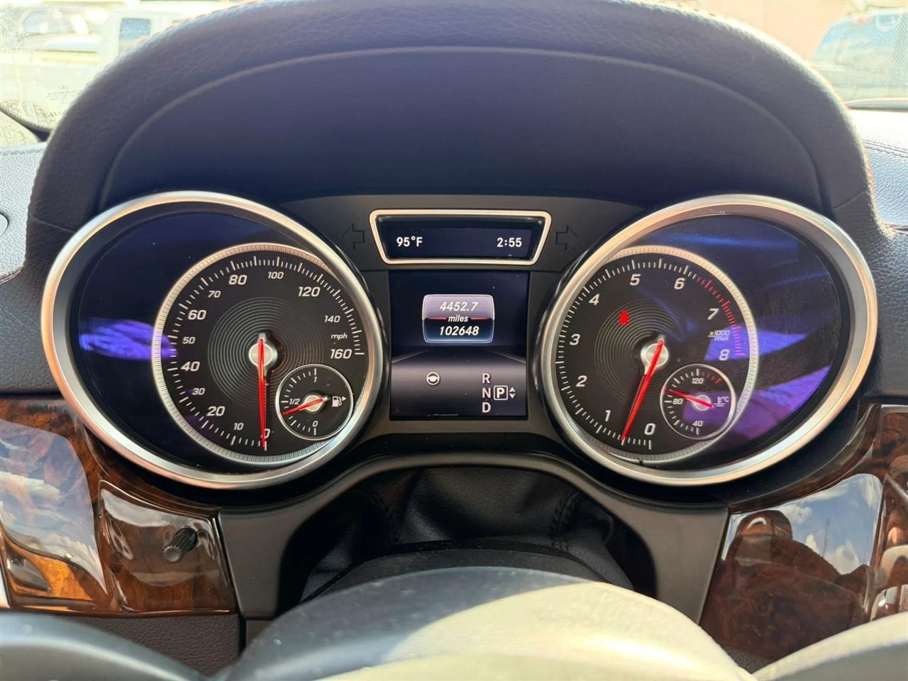 Mercedes-Benz GLS-Class photo 54