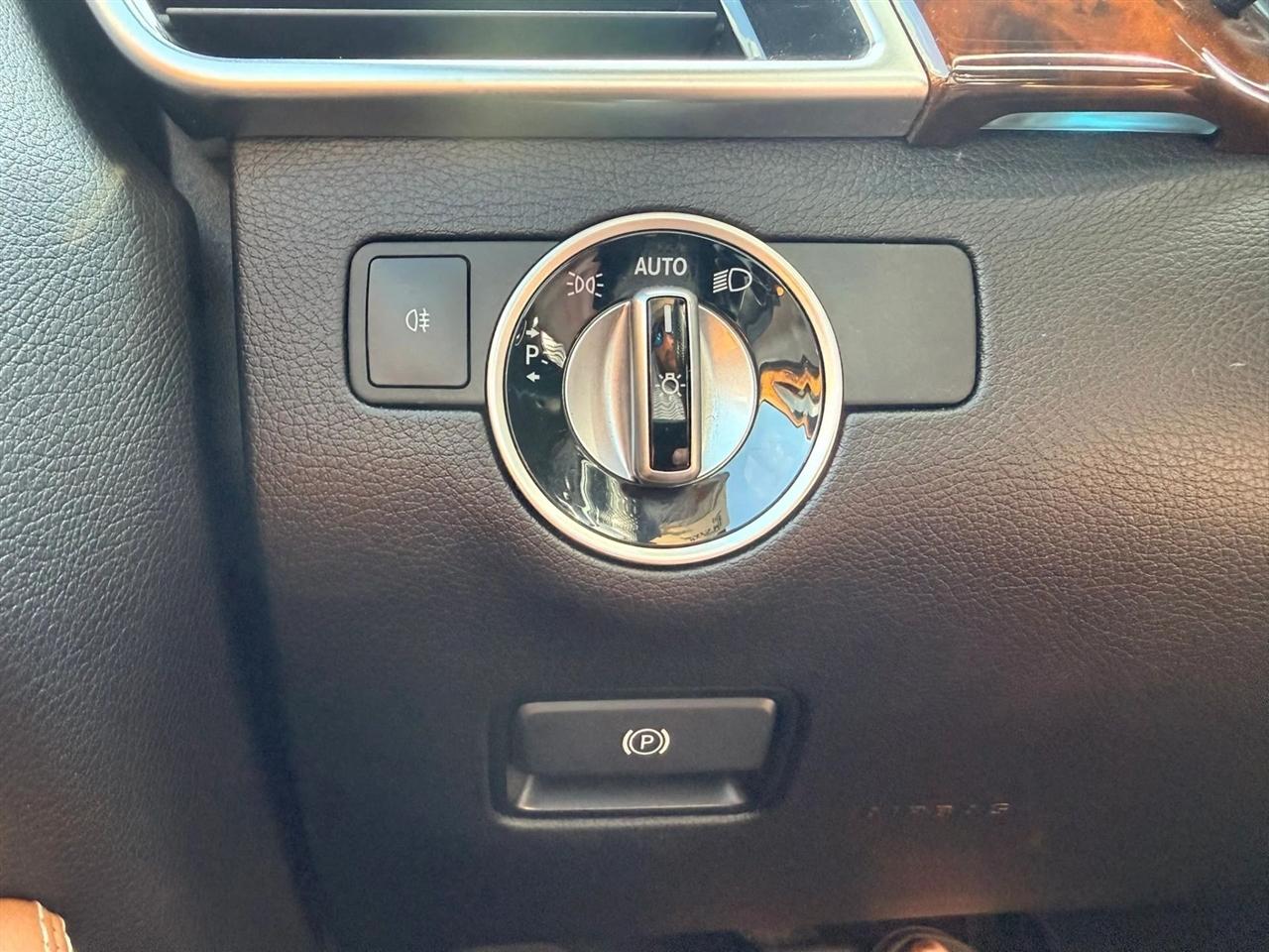 Mercedes-Benz GLS-Class photo 55