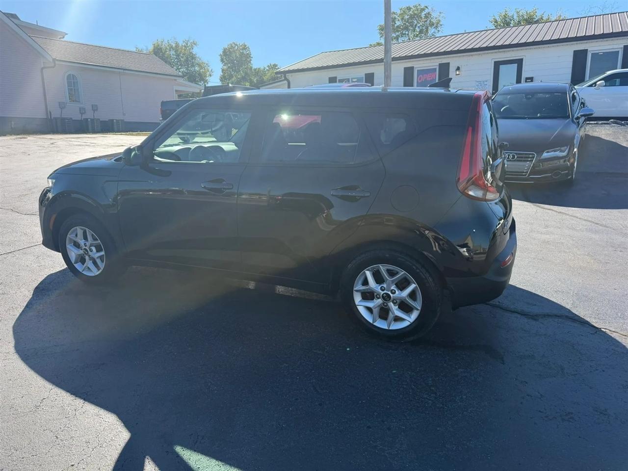Kia Soul photo 7