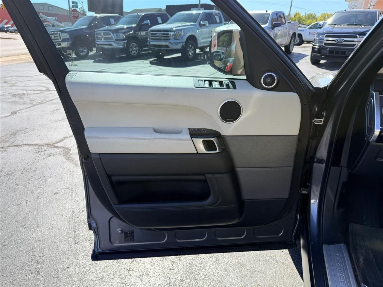Land Rover Range Rover Sport photo 20