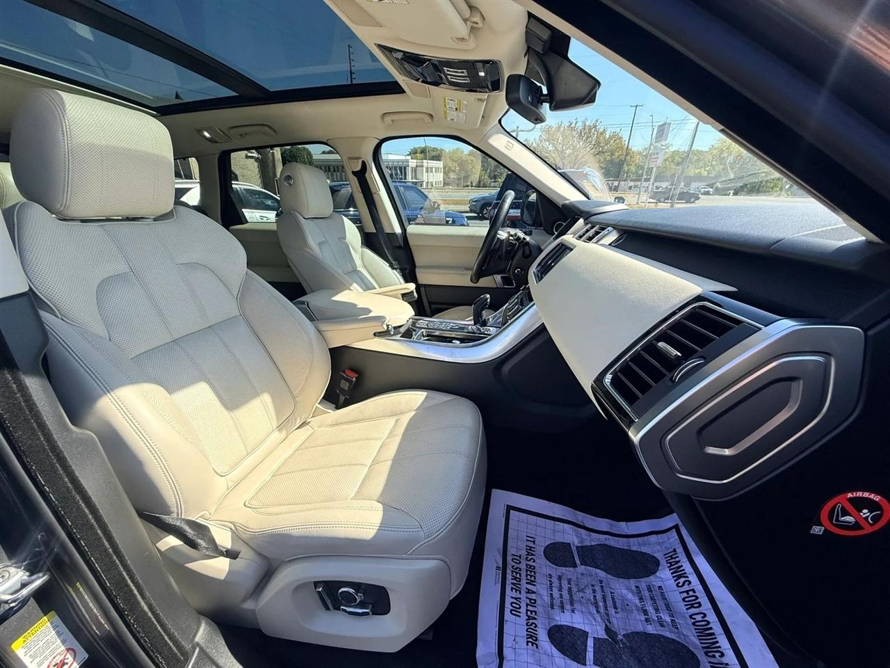 Land Rover Range Rover Sport photo 32