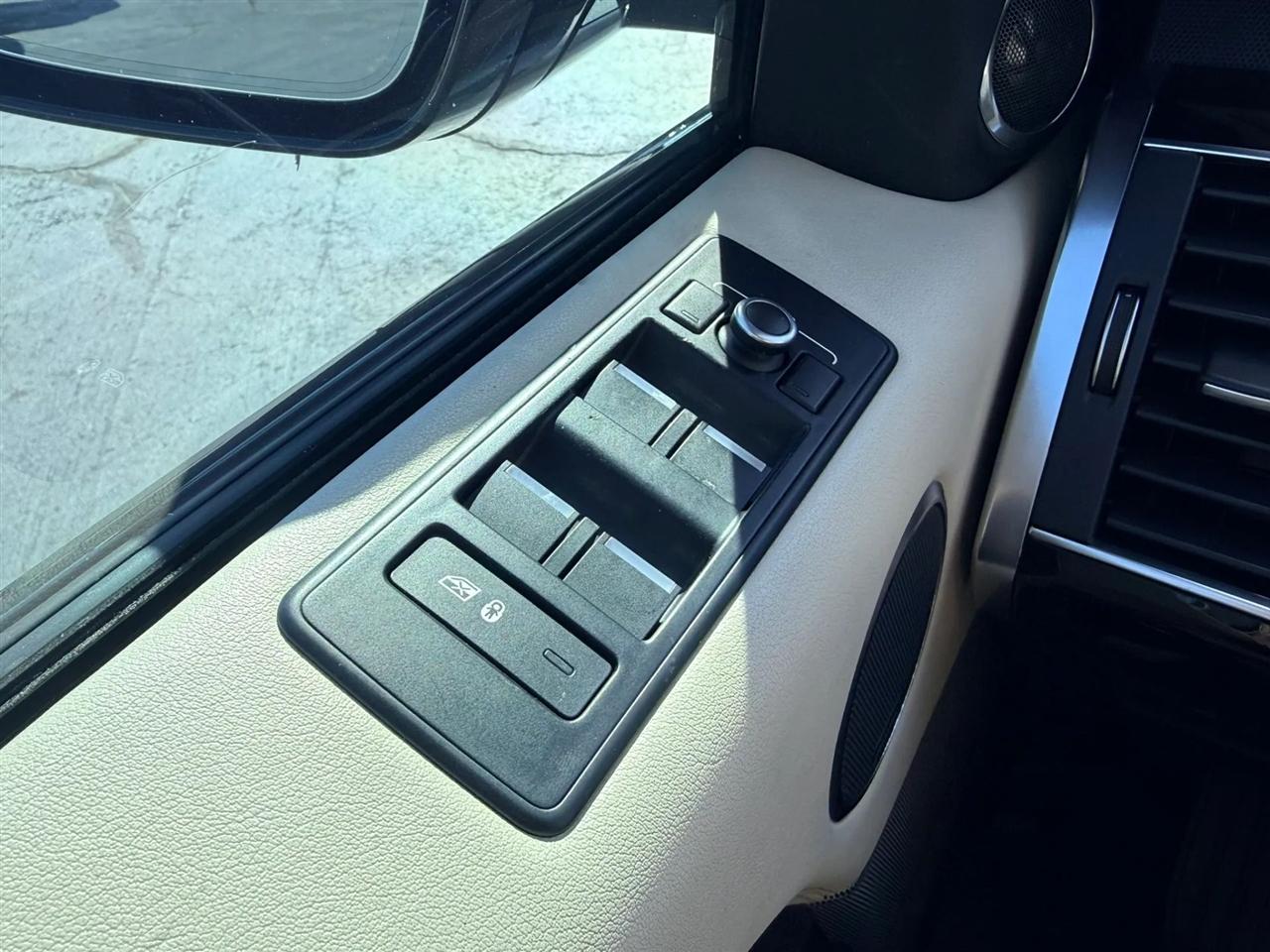 Land Rover Range Rover Sport photo 53