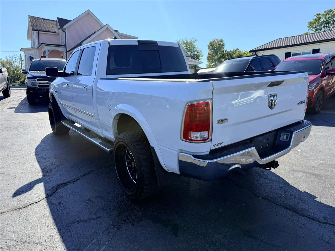 RAM 1500 Laramie Crew Cab LWB 4WD 2018
