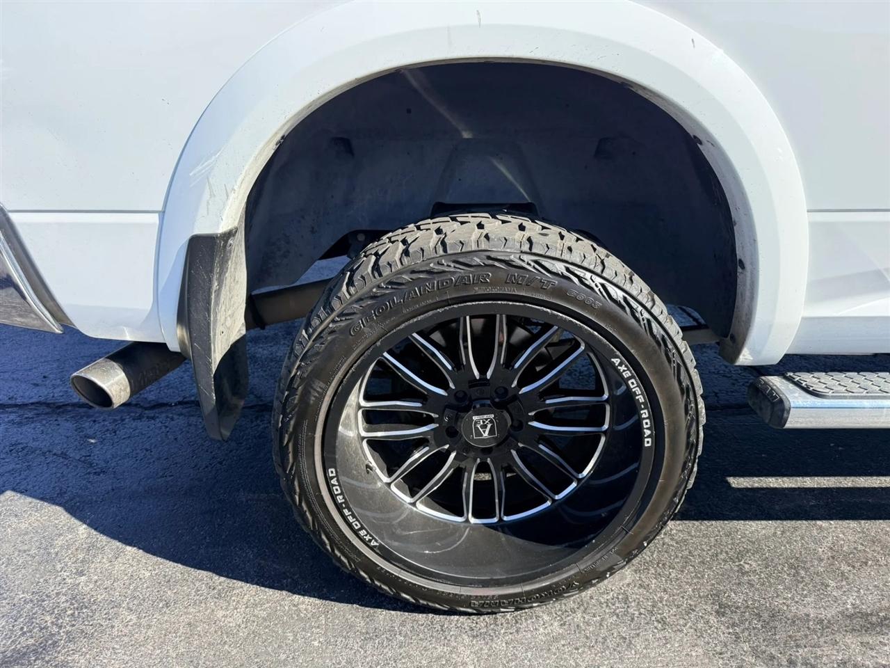 RAM 1500 Laramie Crew Cab LWB 4WD 2018