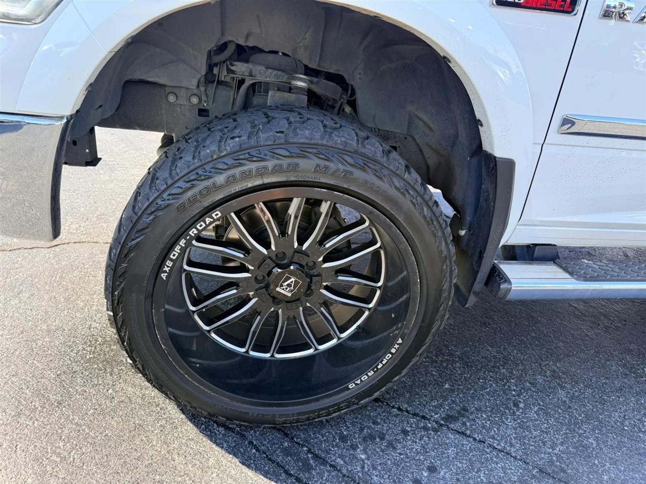 RAM 1500 Laramie Crew Cab LWB 4WD 2018