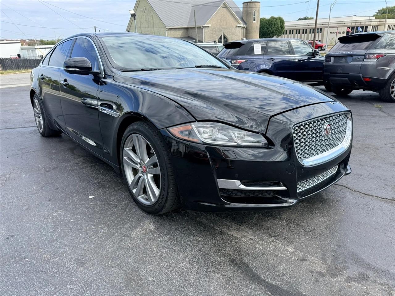 Jaguar XJ-Series XJL Portfolio 2016