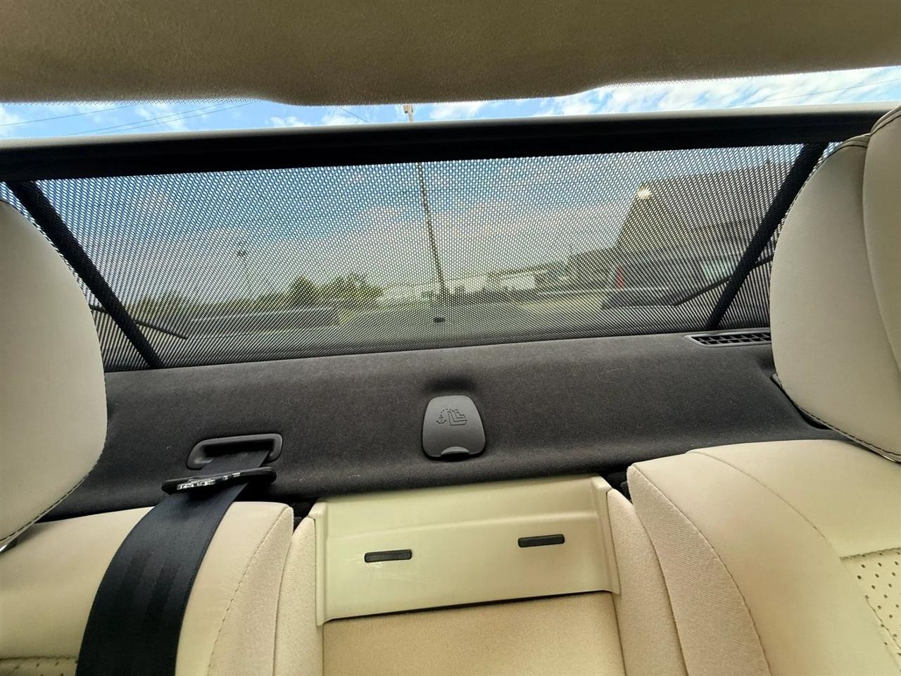 Jaguar XJ-Series XJL Portfolio 2016