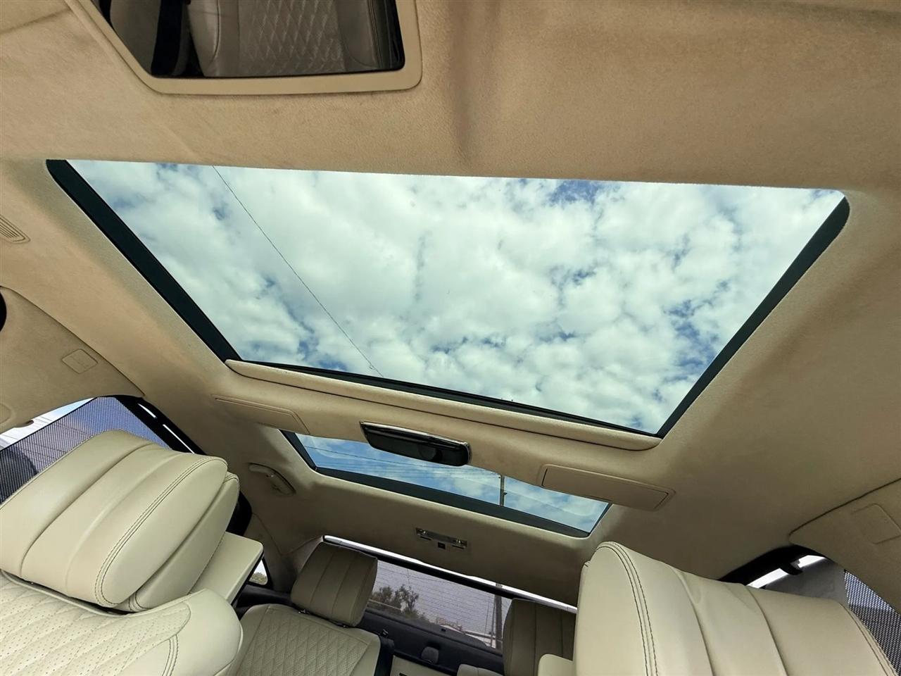 Jaguar XJ-Series XJL Portfolio 2016