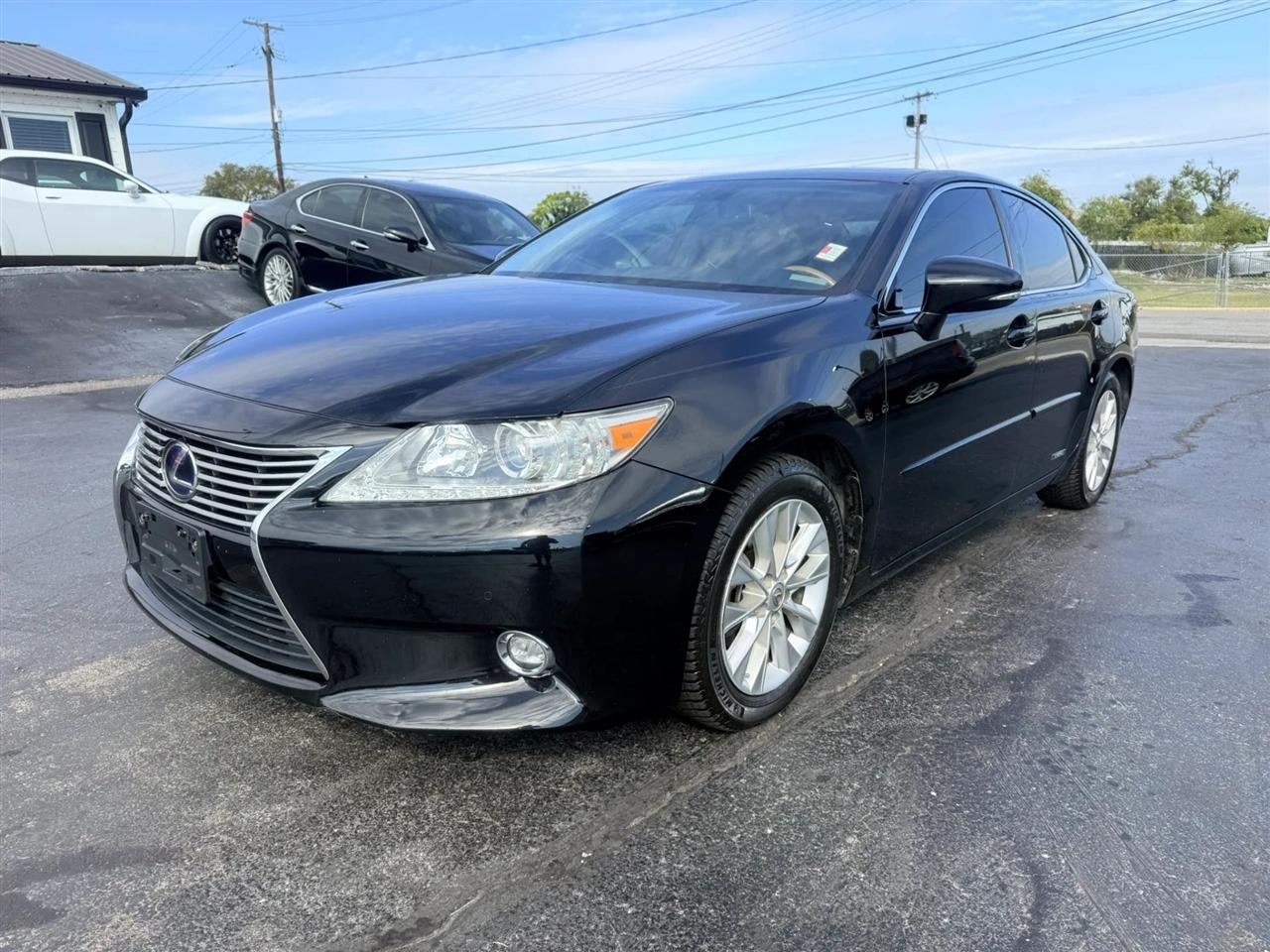 2014 Lexus ES 300h Sedan