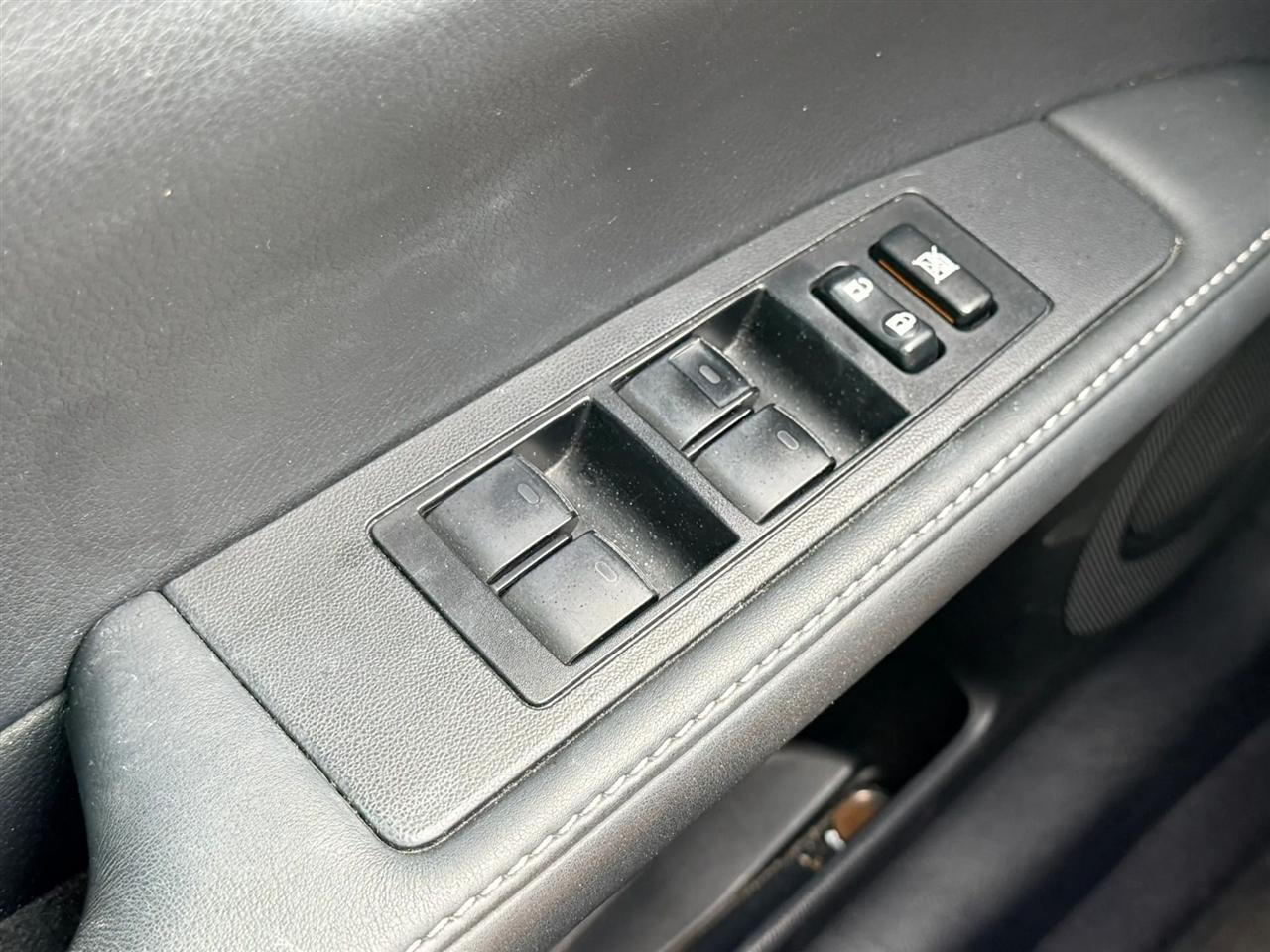 Lexus ES 300h Sedan 2014