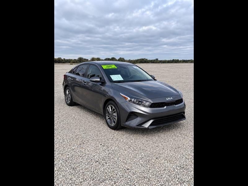 2024 Kia Forte LX