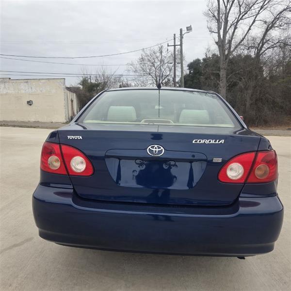 Toyota Corolla CE 2006