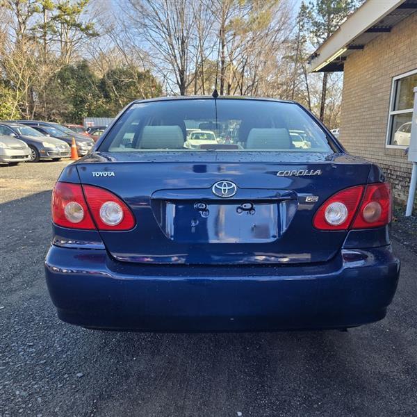 Toyota Corolla CE 2006