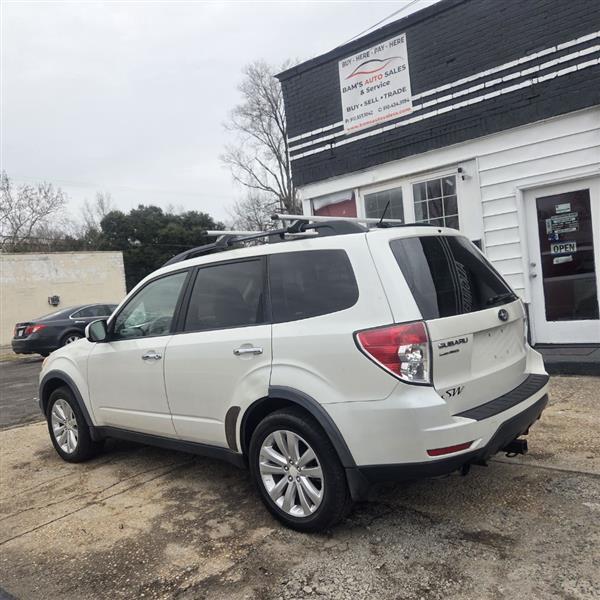 Subaru Forester 2.5X Limited 2011