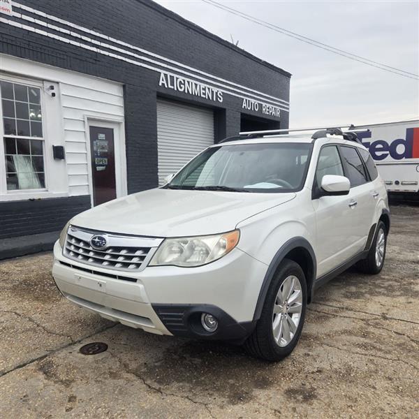 Subaru Forester 2.5X Limited 2011