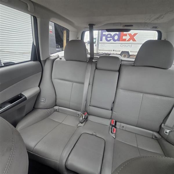 Subaru Forester 2.5X Limited 2011