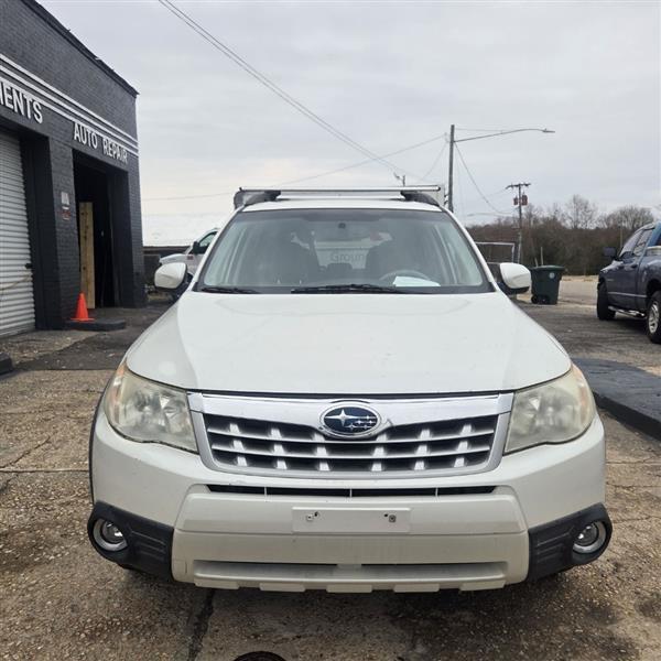 Subaru Forester 2.5X Limited 2011