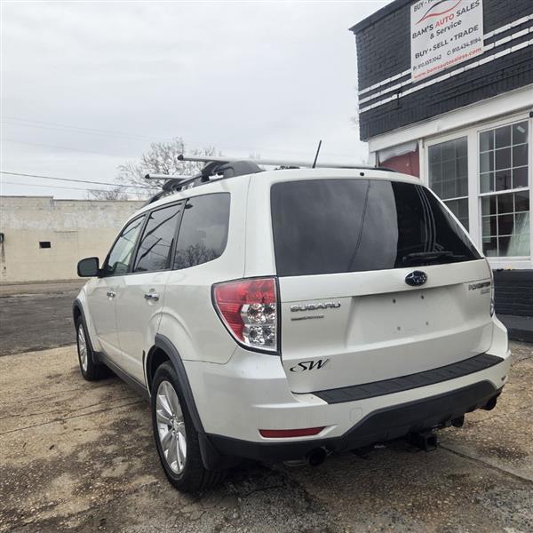 Subaru Forester 2.5X Limited 2011