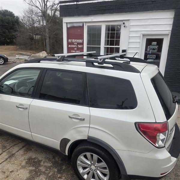 Subaru Forester 2.5X Limited 2011
