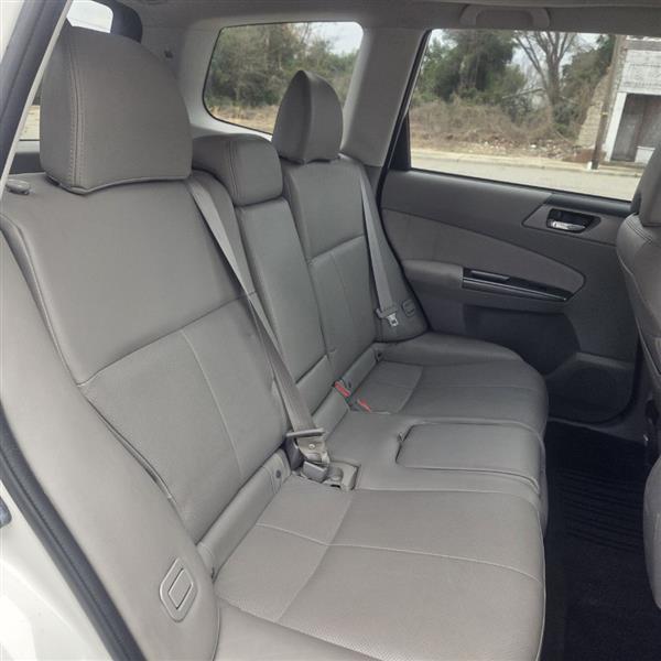 Subaru Forester 2.5X Limited 2011