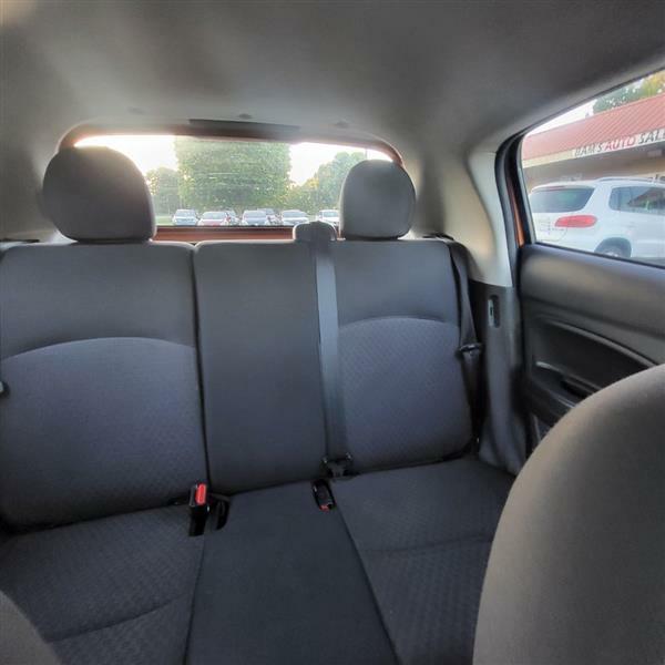 Mitsubishi Mirage ES 5M 2019