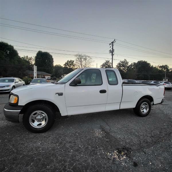 Ford F-150 XL SuperCab Long Bed 2WD 1999
