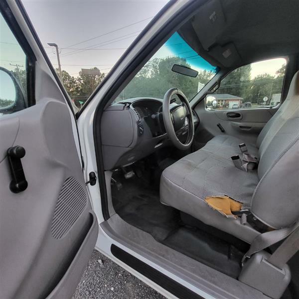 Ford F-150 XL SuperCab Long Bed 2WD 1999