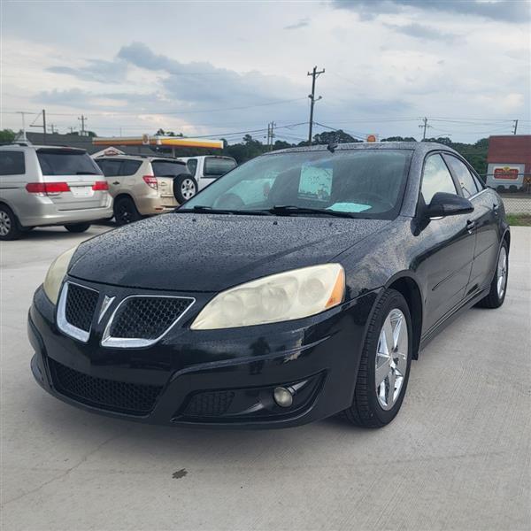 Pontiac G6 Base 2010