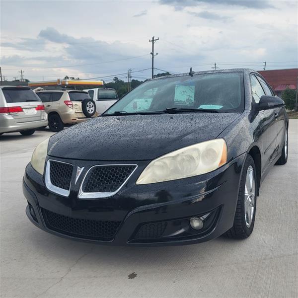 Pontiac G6 Base 2010