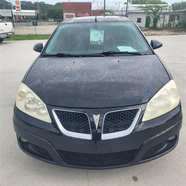 Pontiac G6 Base 2010