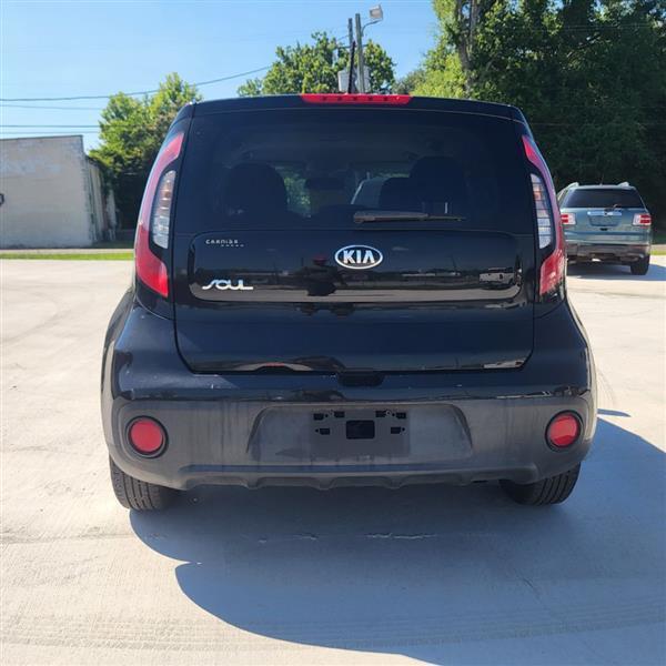 Kia Soul Base 6M 2017