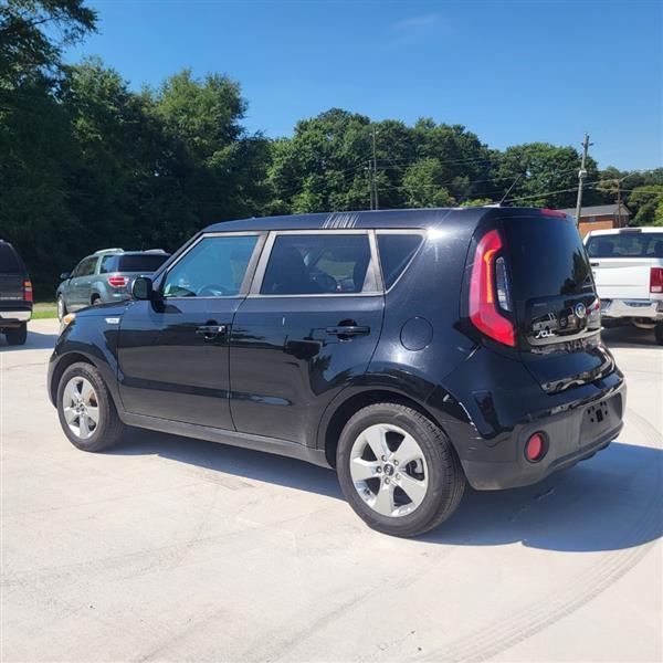 Kia Soul Base 6M 2017