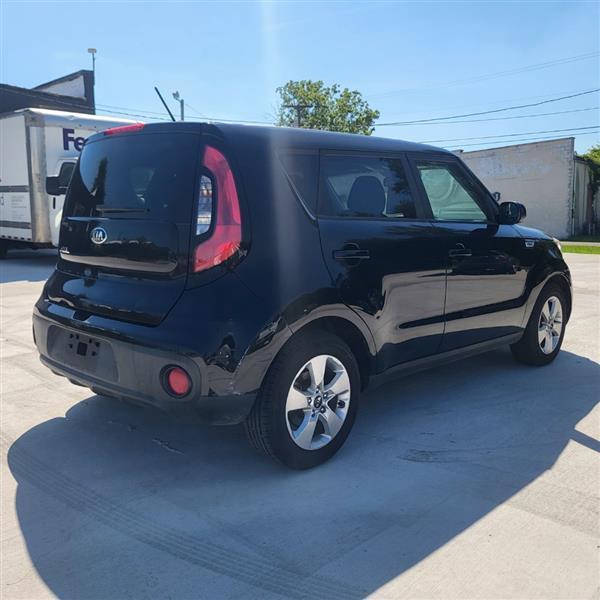 Kia Soul Base 6M 2017