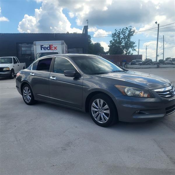 Honda Accord EX-L V6 Sedan AT 2012