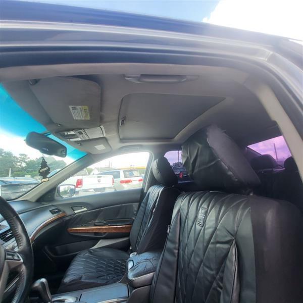 Honda Accord EX-L V6 Sedan AT 2012