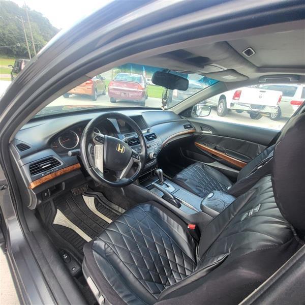 Honda Accord EX-L V6 Sedan AT 2012