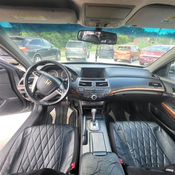 Honda Accord EX-L V6 Sedan AT 2012