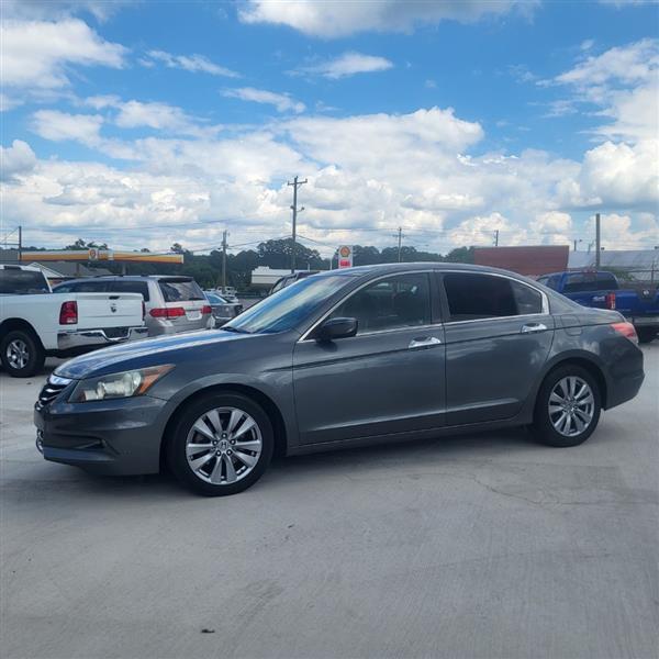 Honda Accord EX-L V6 Sedan AT 2012
