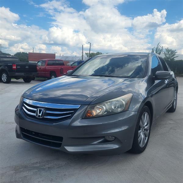 Honda Accord EX-L V6 Sedan AT 2012