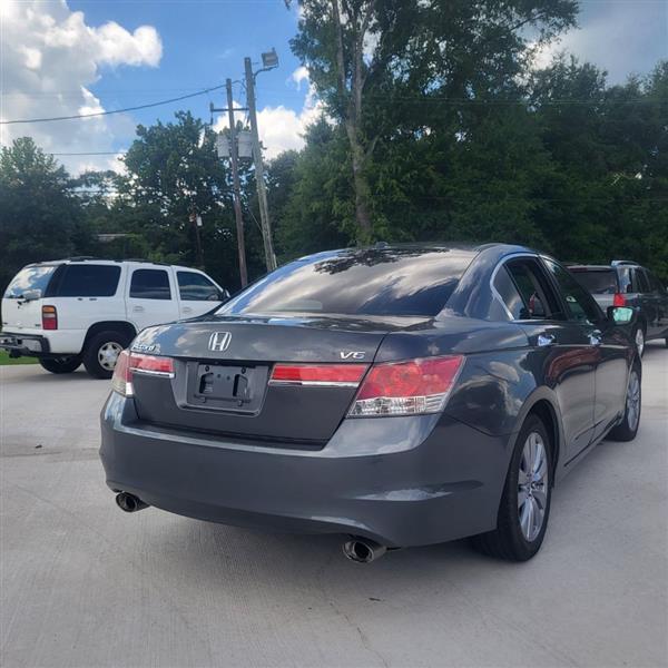 Honda Accord EX-L V6 Sedan AT 2012